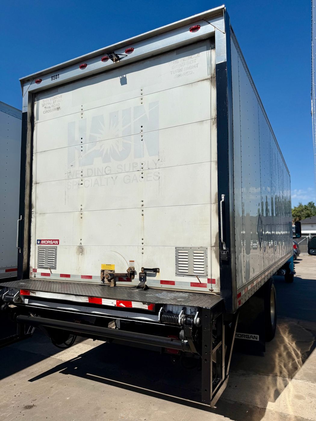 2020 International MV607 Box Truck, photo 14