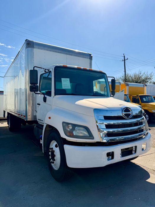 2019 Hino 338